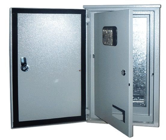 Корпус метал. двухдверный 520х310х150 3-фазн. 12 мод. IP54 ЩРУН-3/9 фото